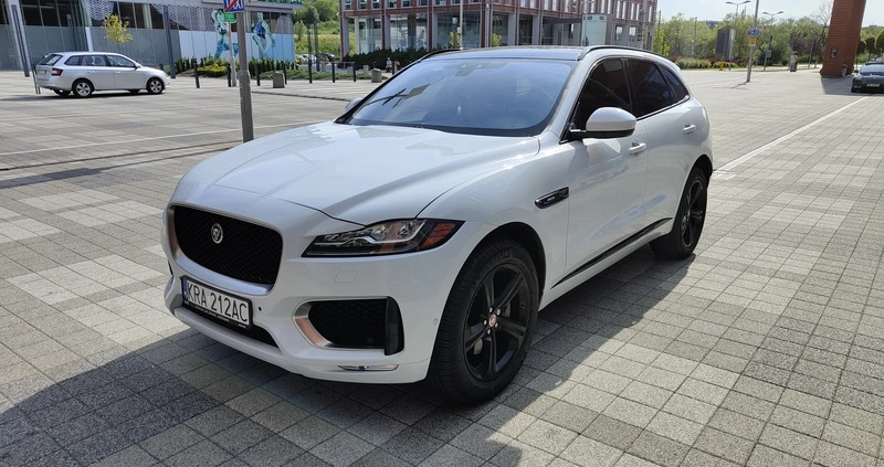 Jaguar F-Pace cena 115000 przebieg: 128000, rok produkcji 2018 z Międzyrzec Podlaski małe 529